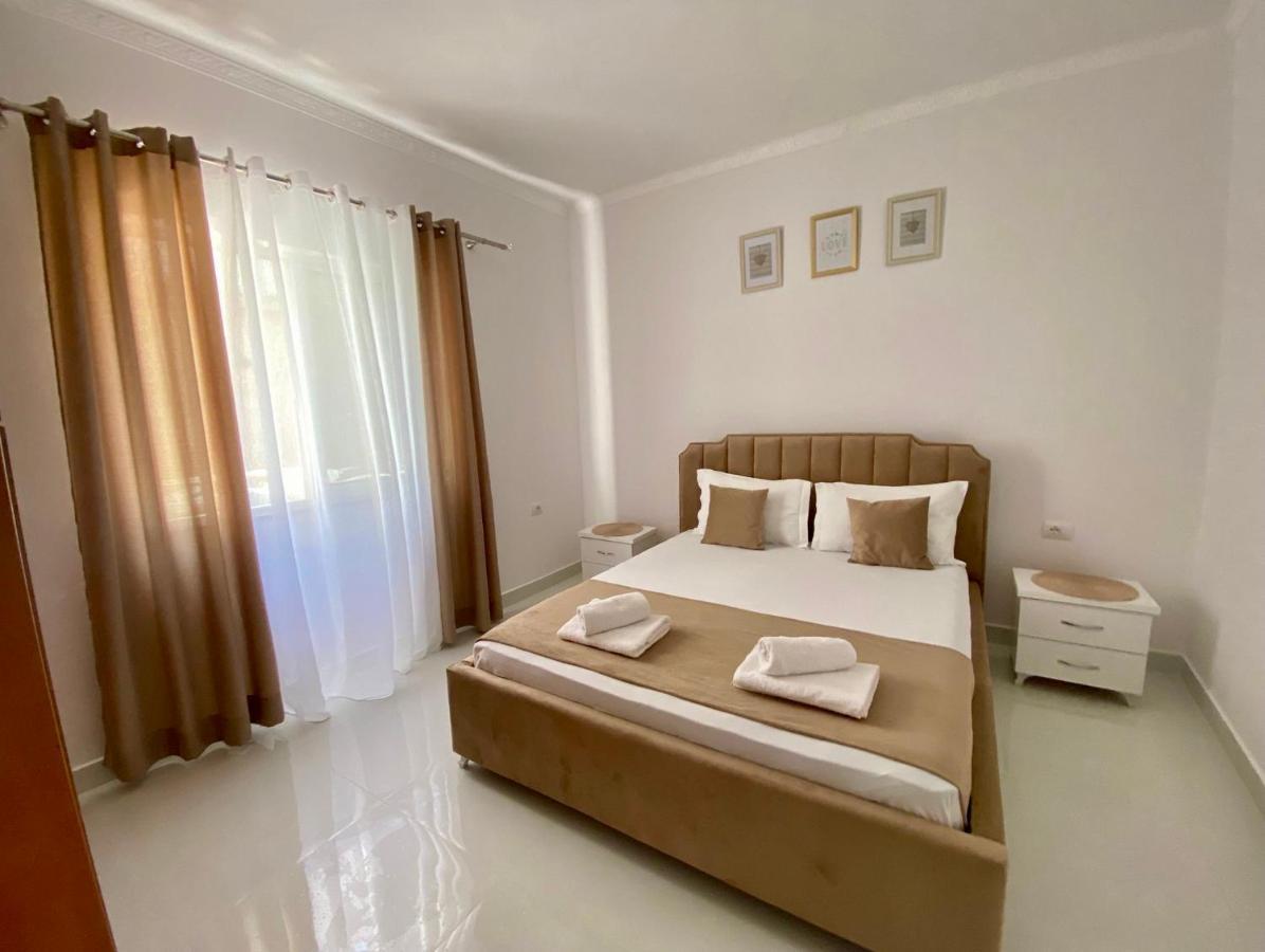 Ona Apartament Sarandë Exteriör bild